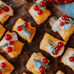 brie and cranberry bites
