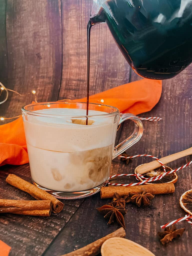 Gingerbread Syrup Recipe For A Delicious Christmassy Gingerbread Latte 7 gingerbread latte and gingerbread syrup