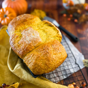 Easy Pumpkin Brioche Recipe - Fall Breakfast Staple 7 pumpkin brioche 3