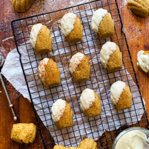 Delicious Pumpkin Madeleines With White Chocolate 7 pumpkin madeleines 4