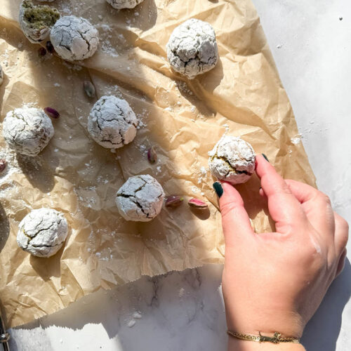 Yummy Pistachio Amaretti Cookies, For The Most Perfect Christmas 5 pistachio amaretti cookies2